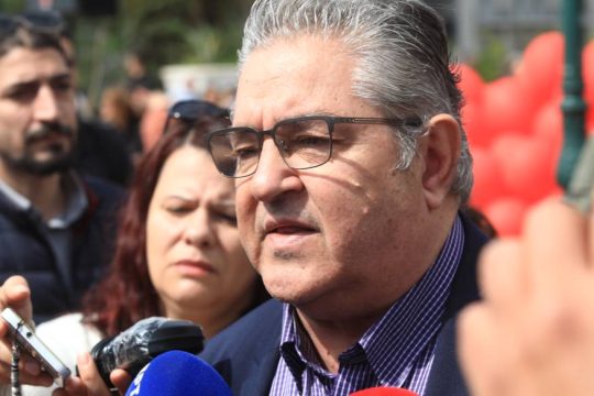 Δημήτρης Κουτσούμπας